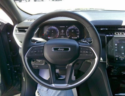 2026 Jeep Grand Cherokee GRAND CHEROKEE LAREDO X 4X4