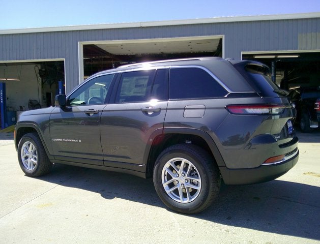 2026 Jeep Grand Cherokee GRAND CHEROKEE LAREDO X 4X4