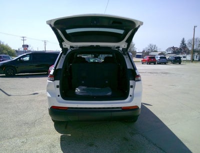 2026 Jeep Grand Cherokee L GRAND CHEROKEE L LAREDO ALTITUDE 4X4