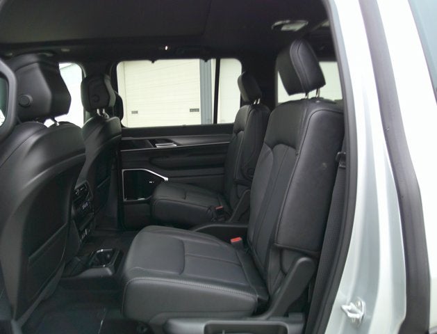 2026 Jeep Grand Wagoneer GRAND WAGONEER LIMITED RESERVE 4X4