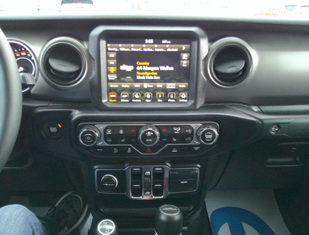 2023 Jeep Gladiator Willys 4x4