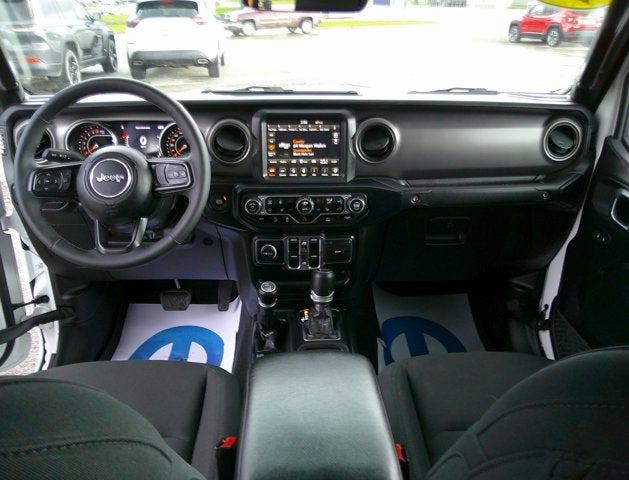 2023 Jeep Gladiator Willys 4x4