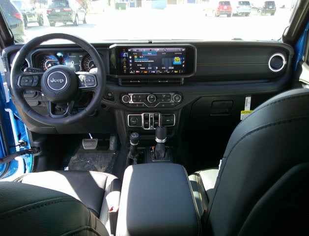 2026 Jeep Gladiator GLADIATOR SAHARA 4X4