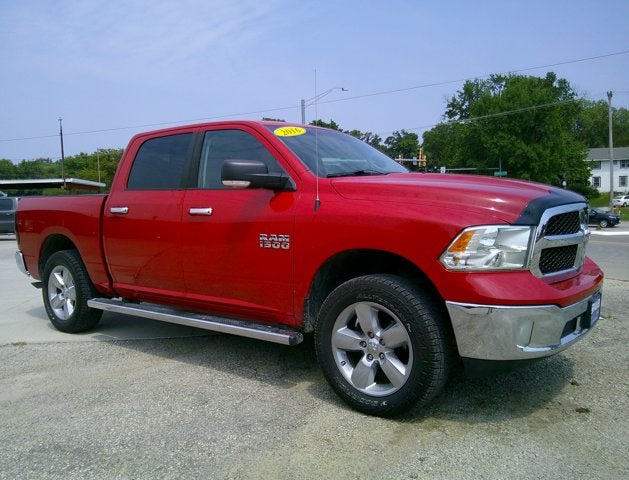 2016 RAM 1500 SLT