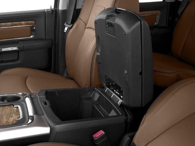 2017 RAM 1500 Longhorn Crew Cab 4x4 5'7' Box