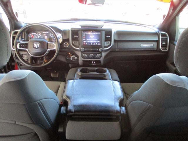 2021 RAM 1500 Big Horn Crew Cab 4x4 5'7' Box