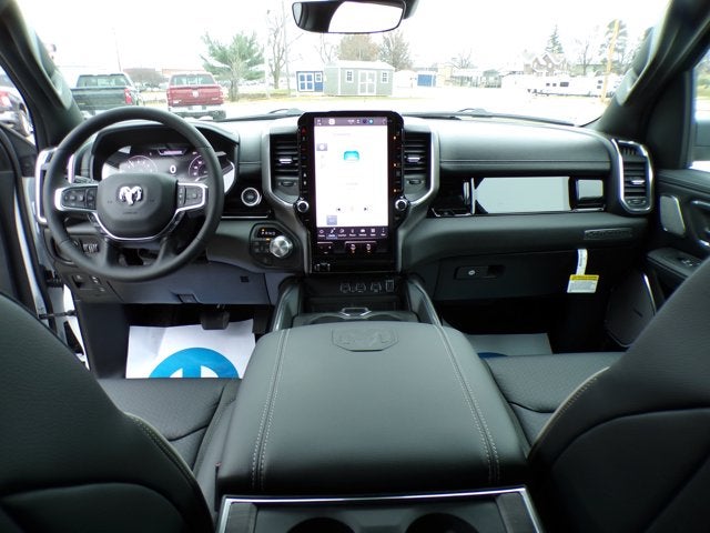 2026 RAM 1500 RAM 1500 LARAMIE CREW CAB 4X4 5'7' BOX