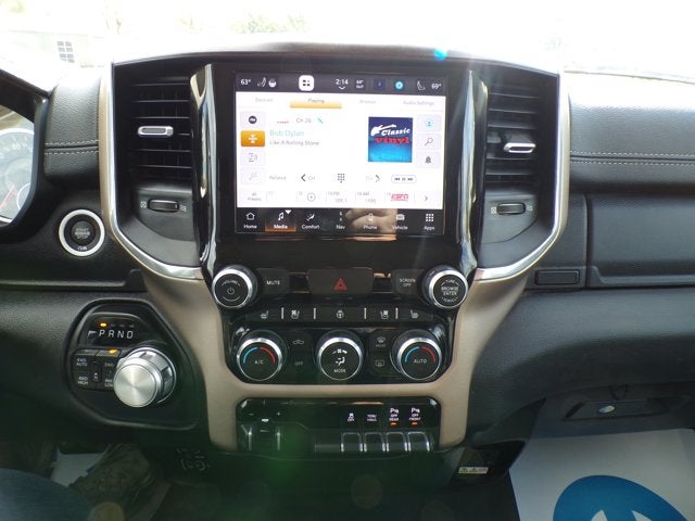 2022 RAM 1500 Laramie Crew Cab 4x4 5'7' Box