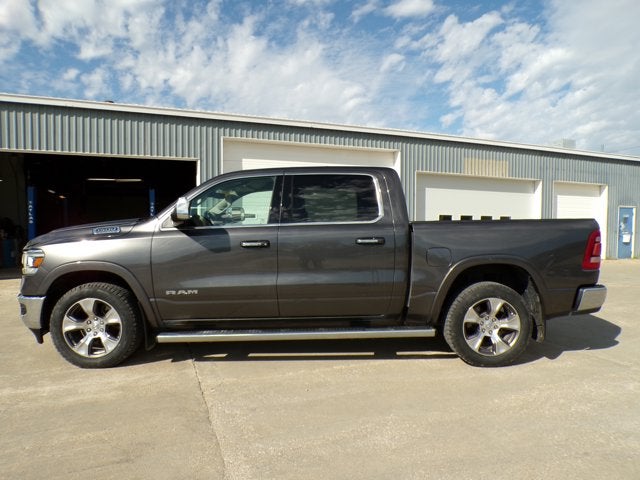 2022 RAM 1500 Laramie Crew Cab 4x4 5'7' Box