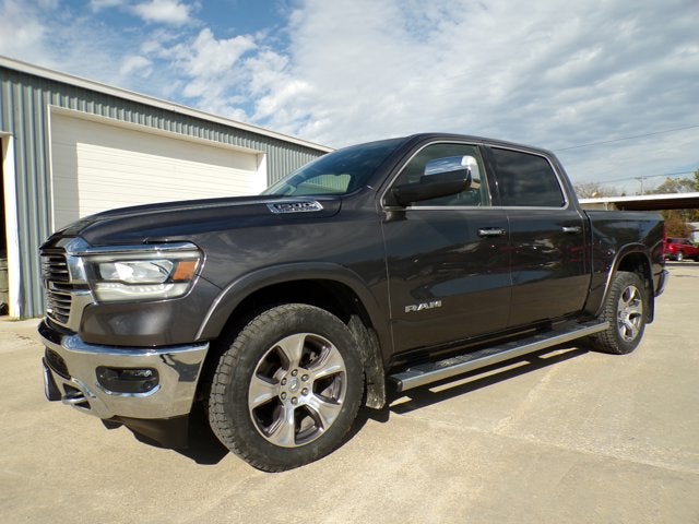 2022 RAM 1500 Laramie Crew Cab 4x4 5'7' Box