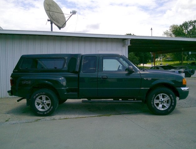Used 2002 Ford Ranger XLT with VIN 1FTZR45E42PA63895 for sale in Creston, IA