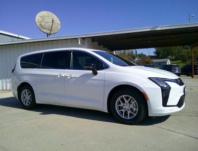 2027 Chrysler Pacifica PACIFICA SELECT