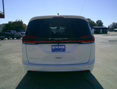 2027 Chrysler Pacifica PACIFICA SELECT