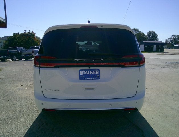 2027 Chrysler Pacifica PACIFICA SELECT