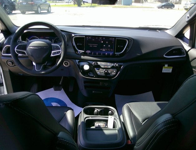 2027 Chrysler Pacifica PACIFICA LX