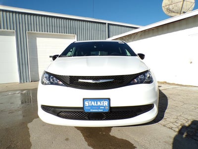 2026 Chrysler Voyager VOYAGER LX