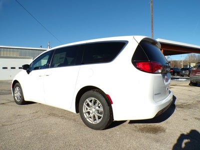 2026 Chrysler Voyager VOYAGER LX