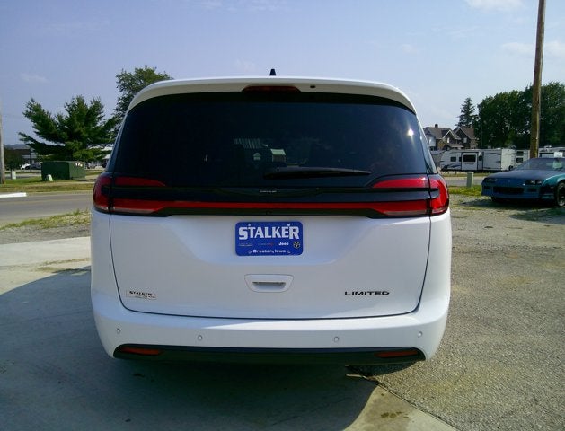 2025 Chrysler Pacifica Limited