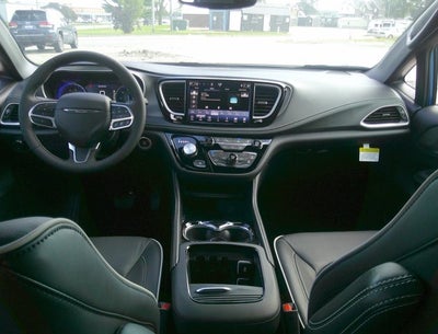 2027 Chrysler Pacifica PACIFICA LIMITED