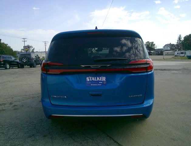 2027 Chrysler Pacifica PACIFICA LIMITED
