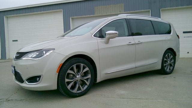 2017 Chrysler Pacifica Limited