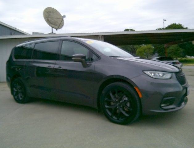 2022 Chrysler Pacifica Touring L AWD