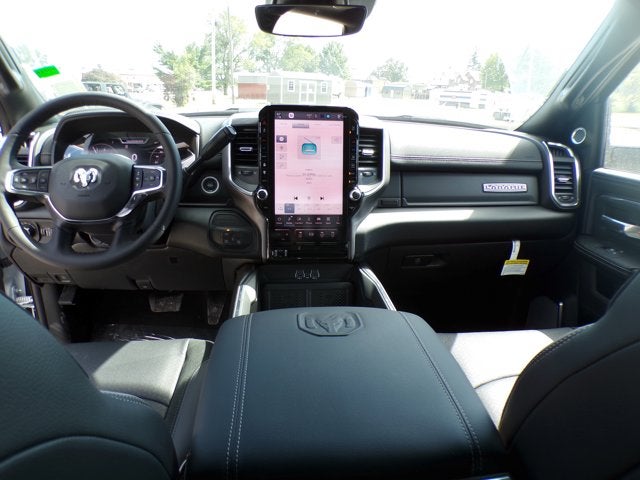 2026 RAM 2500 RAM 2500 LARAMIE CREW CAB 4X4 6'4' BOX