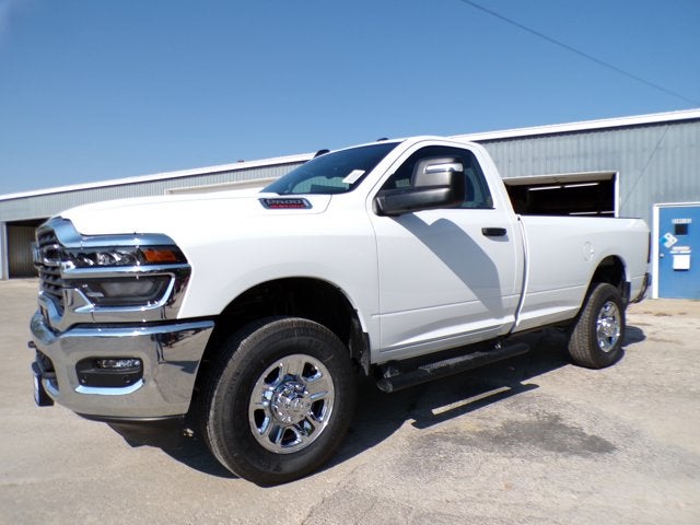 2026 RAM 2500 RAM 2500 TRADESMAN REGULAR CAB 4X4 8' BOX