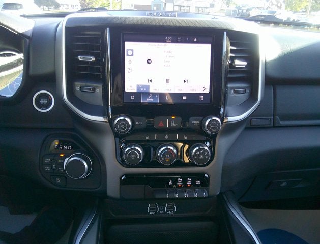 2027 RAM 1500 RAM 1500 BIG HORN CREW CAB 4X4 5'7' BOX